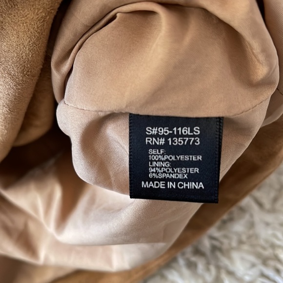 Olivaceous Faux side skirt with pockets and buttons - Picture 4 of 5